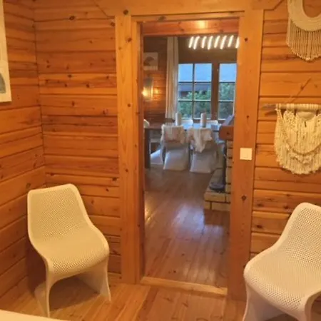 Chalet Le Chalet Cosy Du Pla Del Mir *